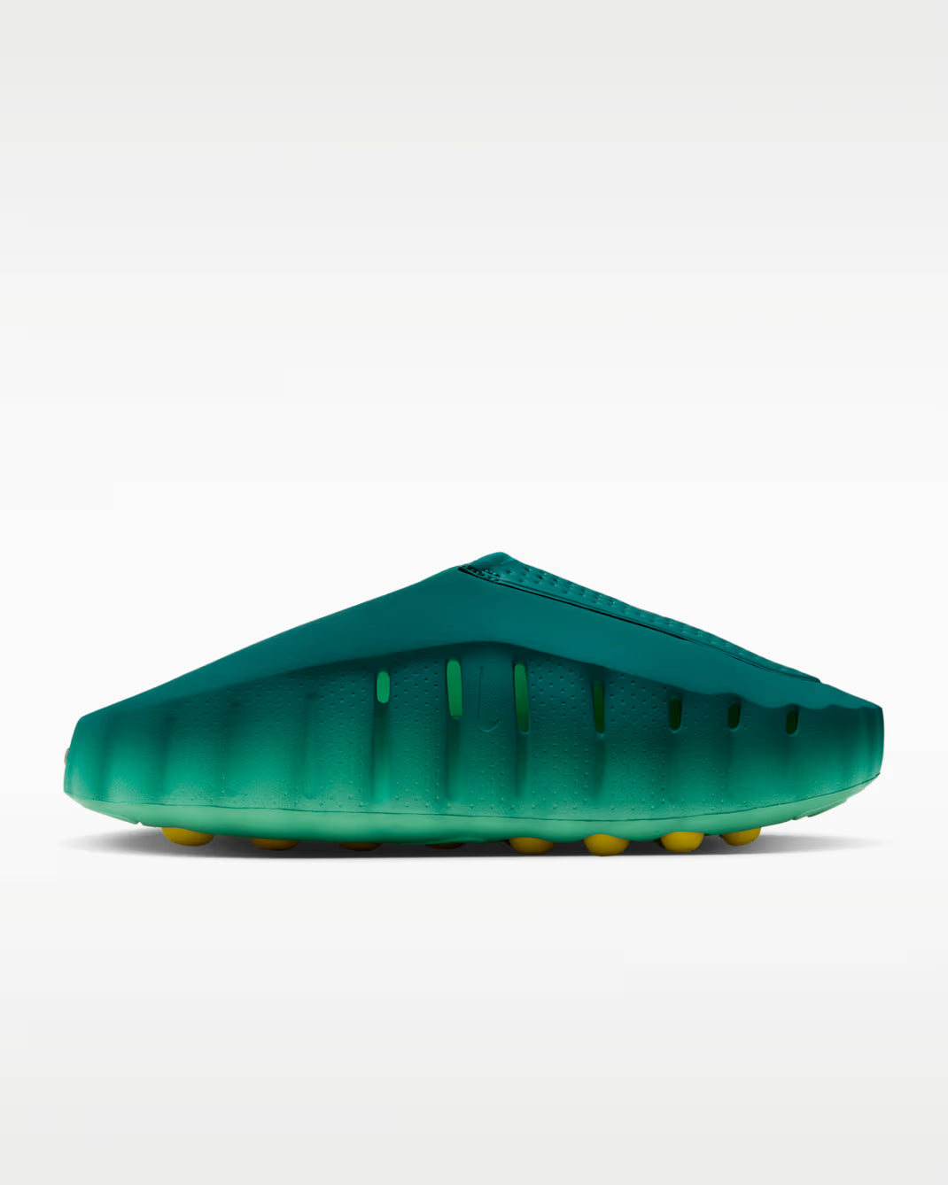 Nike Mind 001